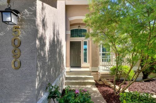 5090 Adalis Dr, Elk Grove, CA 95758-6778
