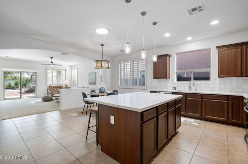 28305 44th Way, Cave Creek AZ  85331-3641 exterior