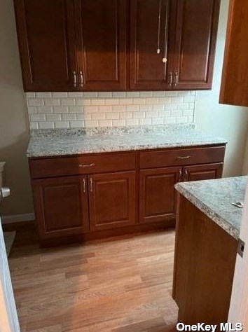 136-02 Newport Ave, Far Rockaway NY  11694-0020 exterior