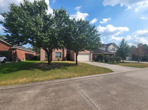 952 Doire Dr, Conroe TX  77301-4134 exterior