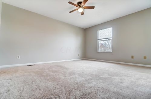 122 Wyckshire Dr, Pataskala OH  43062-7345 exterior