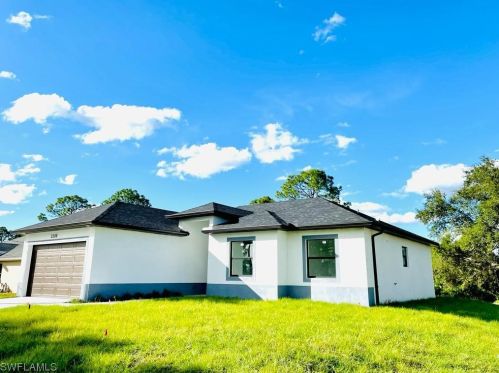 3208 31st St, Lehigh Acres, FL 33971-5702