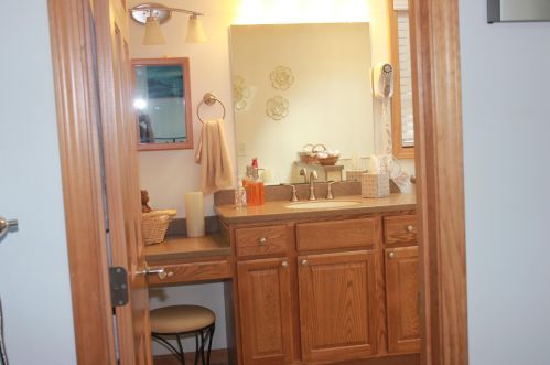 2326 Pawnee Dr, London OH  43140-9018 exterior