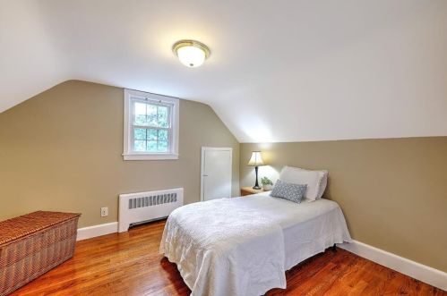 16 Cormier Rd, Lincoln RI  02865-3104 exterior