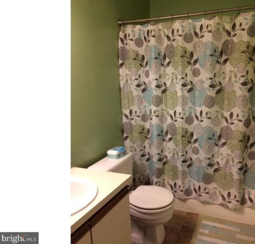 300 Meeting House Ln, Camden-Wy DE  19934-1265 exterior