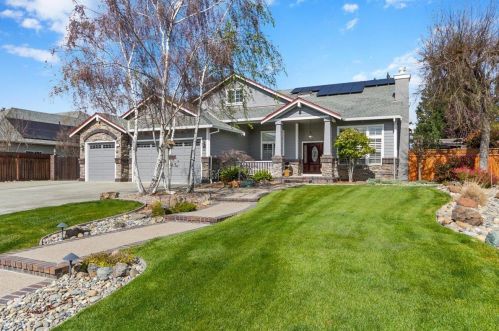 19052 Taylor Ave, Morgan Hill, CA 95037-2719