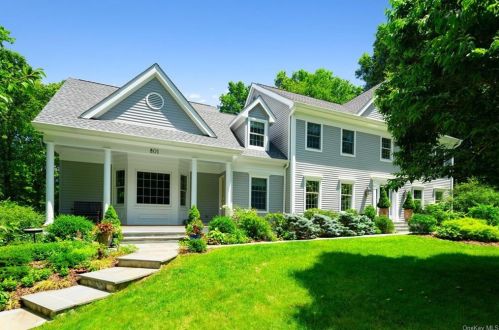 801 Locke Ln, Yorktown Hgts, NY 10598-6126
