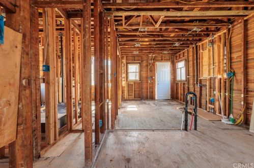 4366 116th St, Hawthorne CA  90250-2327 exterior