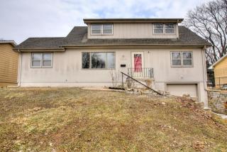 7822 Ontario St, Omaha NE  68124-4021 exterior