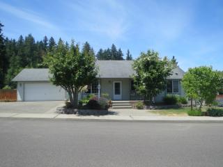 330 Maple Dr, Alder, WA 98328-7018