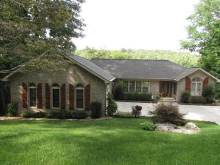 253 Dublin Ln, Crossville, TN 38558-8000