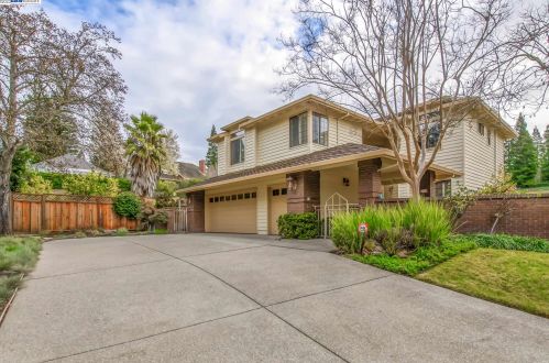 135 Birchbark Pl, Danville, CA 94506-2176