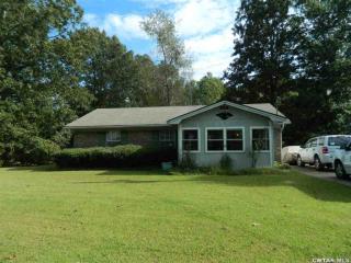 945 Arms Creek Rd, Darden, TN 38328-8613