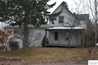 41 6th St, Red Cliff, WI 54814-4873