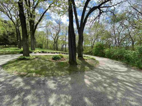 3654 Jensen Ln, Deerfield, WI 53531-9702