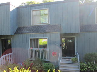 604 Plymouth Colony, Branford, CT 06405-4757