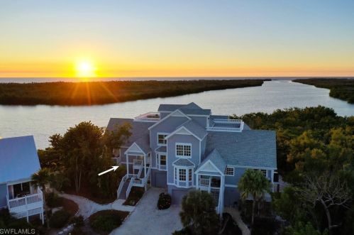 5436 Shearwater Dr, Sanibel, FL 33957-2326