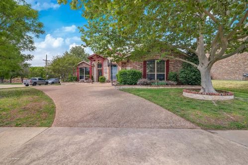 1885 Avonlea Dr, Rockwall, TX 75087-7104