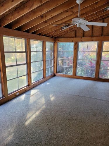 49 Walker Rd, Danville NH  03819-5105 exterior