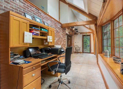 42 Watson Rd, Dover NH  03820-5801 exterior