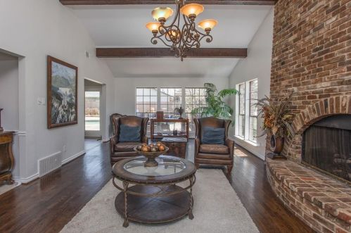 7009 Gateridge Dr, Dallas TX  75254-7935 exterior