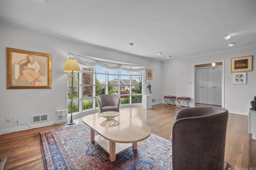 19 Chesley Rd, White Plains NY  10605-4511 exterior