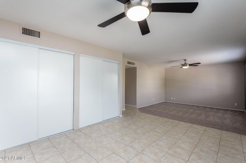 2209 Everett Dr, Phoenix AZ  85022-4109 exterior