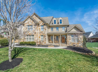 206 Kirkwall Ln, Knoxville, TN 37909-2170