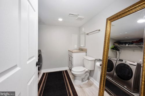 5901 Danielle Dr, Fredericksburg VA  22407-6495 exterior