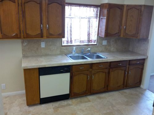 5845 Gaviota Ave, Long Beach CA  90805-4303 exterior