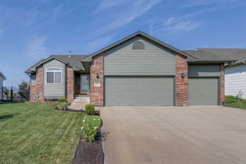 4613 Leonine St, Wichita, KS 67217-1184