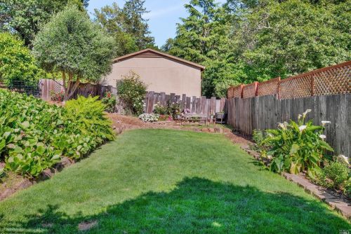 3802 Chanate Rd, Santa Rosa CA  95404-1840 exterior