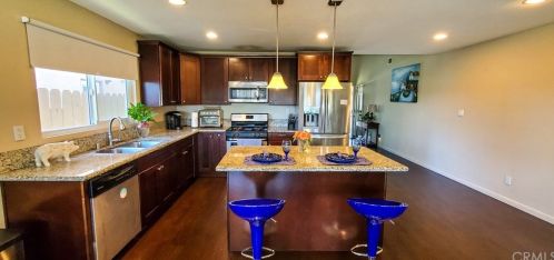 8945 Libra Dr, San Diego CA 92126-4708 exterior