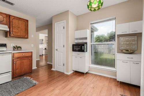 58 3 St, Shalimar FL  32579-1747 exterior