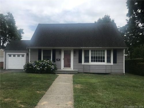 79 Laughlin Rd, Stratford, CT 06614-5110