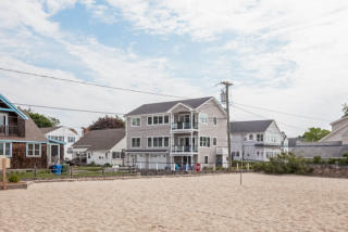 52 Sunrise Rd, Westbrook, CT 06498-1712