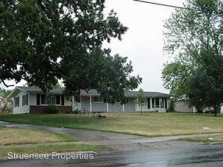 1030 Bay Shore Dr, Oshkosh WI  54901-5406 exterior