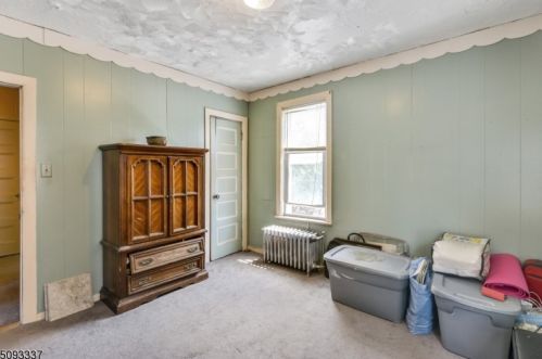 14 Stockton Pl, East Orange NJ  07017-5209 exterior