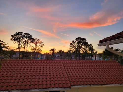 380 Gabriel Cir, Naples, FL 34104-8496