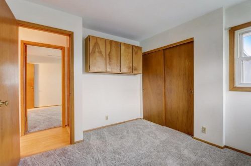 3854 94, Milwaukee WI 53222-2512 exterior