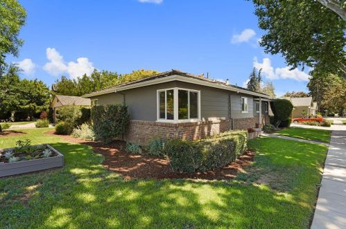 1295 Norval Way, San Jose, CA 95125-3438