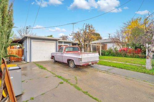 10274 Earlander St, San Jose, CA 95127-3318