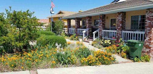805 Pino Way, Lake Nacimiento, CA 93446-1825