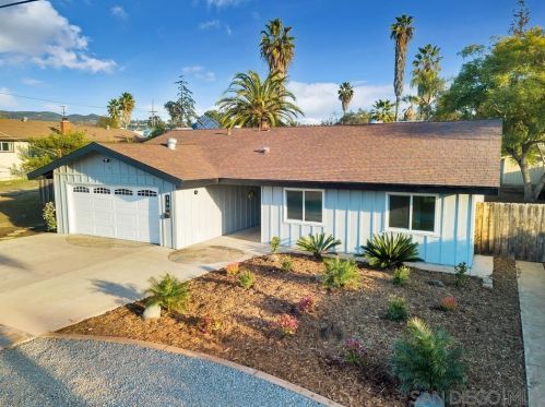160 El Valle Opulento, Vista, CA 92083-7709