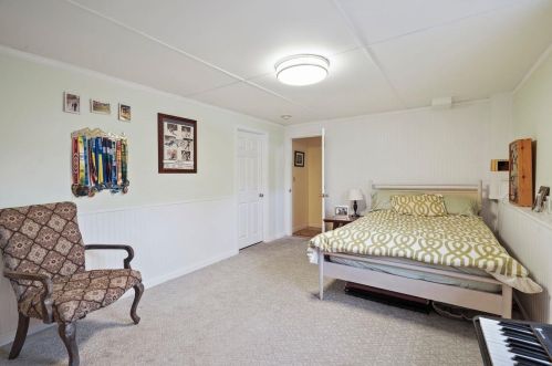 7 Bayou Dr, Raymond NH  03077-2364 exterior