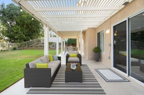 32211 Camino Nunez, Temecula CA  92592-6365 exterior