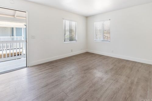 454 Shaffer St, Orange CA 92866-1116 exterior