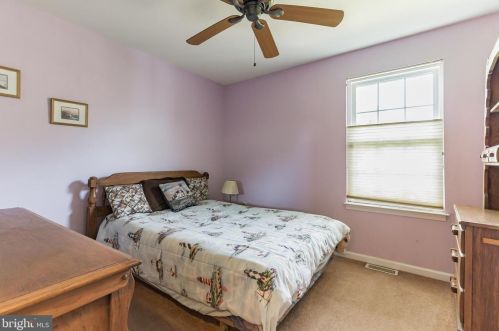 428 New Freedom Rd, Berlin Boro NJ  08009-9514 exterior