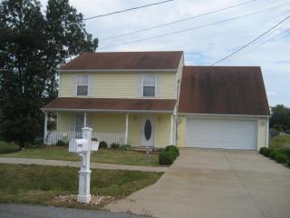 111 Buttercup Ct, Radcliff KY  40160-8324 exterior