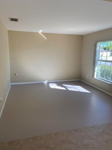 2580 Calender St, Fort Pierce, FL 34953-2556